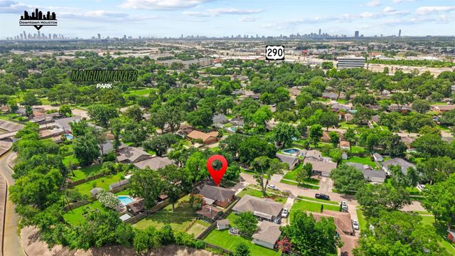 5334 Saxon Drive, Houston, TX 77092