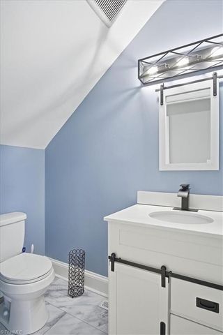 156 Cedar Bluff Court, Thomasville, NC 27360