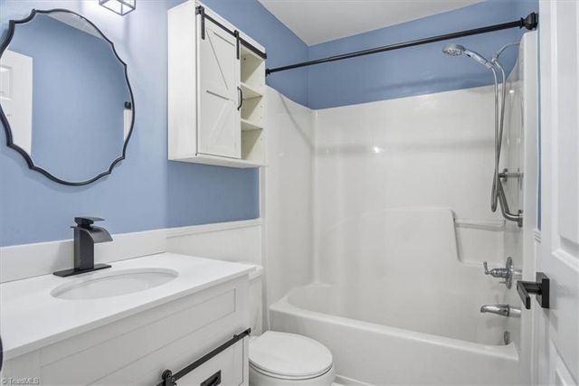 156 Cedar Bluff Court, Thomasville, NC 27360