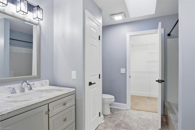 156 Cedar Bluff Court, Thomasville, NC 27360