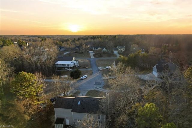 156 Cedar Bluff Court, Thomasville, NC 27360