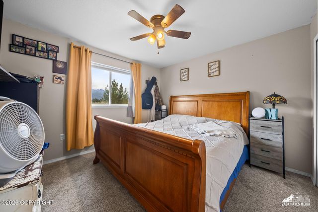 11706 E Jenny Circle, Palmer, AK 99645