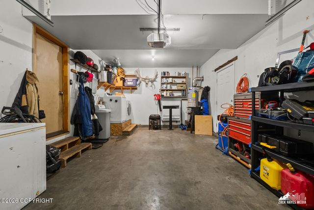 11706 E Jenny Circle, Palmer, AK 99645