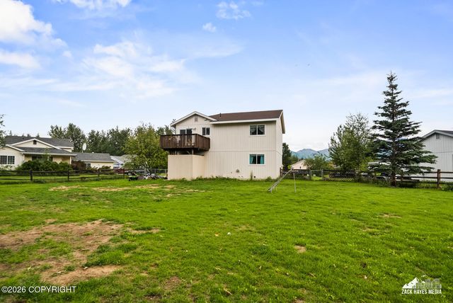 11706 E Jenny Circle, Palmer, AK 99645