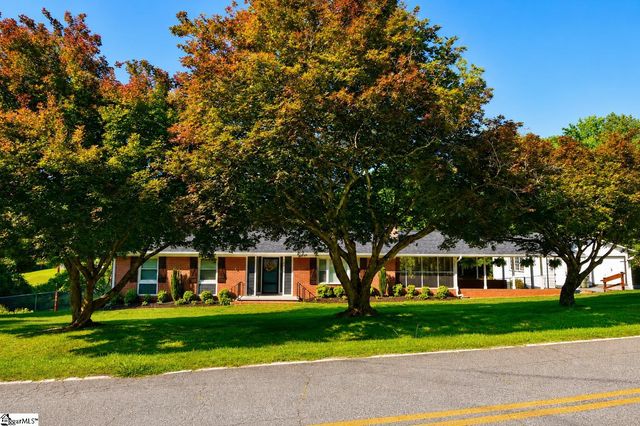 150 Greenway Drive, Cowpens, SC 29330