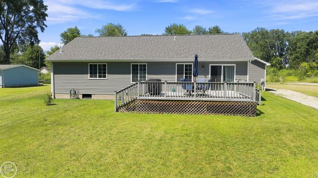 9475 Folkert Road, Clay Twp, MI 48001
