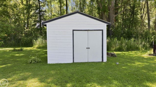 9475 Folkert Road, Clay Twp, MI 48001
