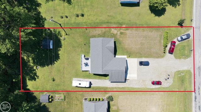9475 Folkert Road, Clay Twp, MI 48001