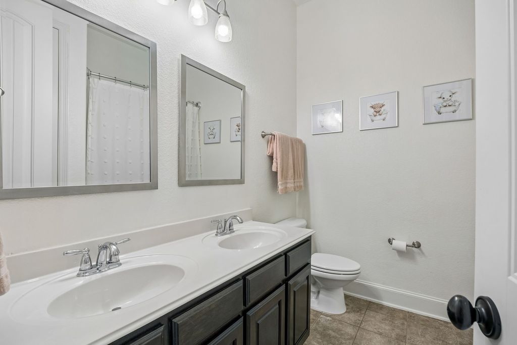 2403 Laguna Lane, Arlington, TX 76012 — photo 4