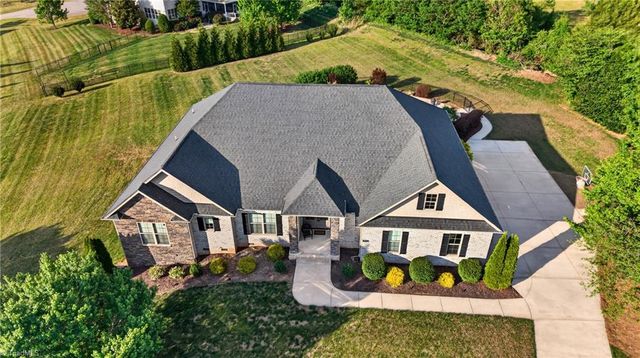6800 Koala Drive, Oak Ridge, NC 27310