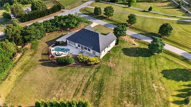 6800 Koala Drive, Oak Ridge, NC 27310