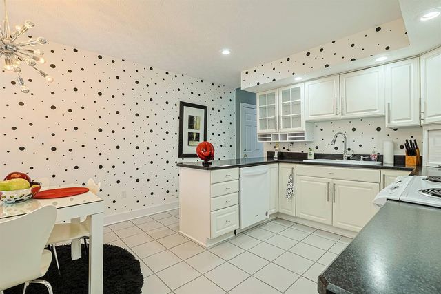 735 Chaucer Lane 735 Chaucer Lane, Tipp City, OH 45371