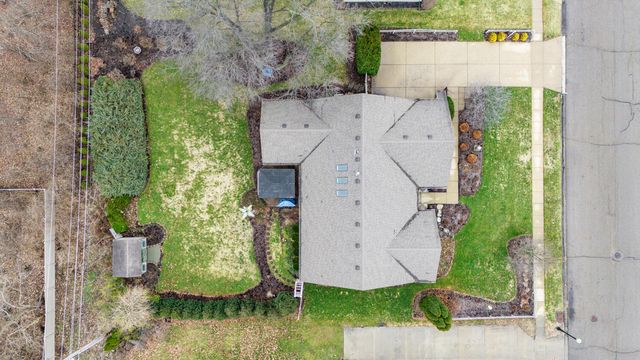 735 Chaucer Lane 735 Chaucer Lane, Tipp City, OH 45371