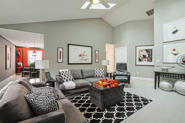 735 Chaucer Lane 735 Chaucer Lane, Tipp City, OH 45371