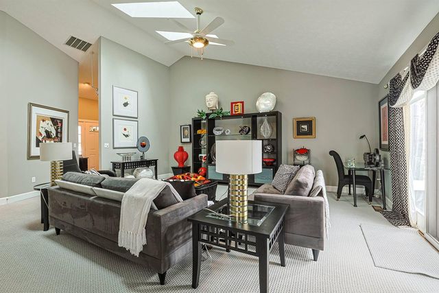 735 Chaucer Lane 735 Chaucer Lane, Tipp City, OH 45371