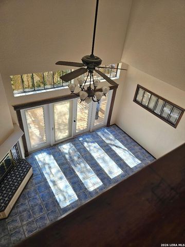 7 Donore SQ, San Antonio, TX 78229