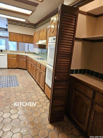 7 Donore SQ, San Antonio, TX 78229