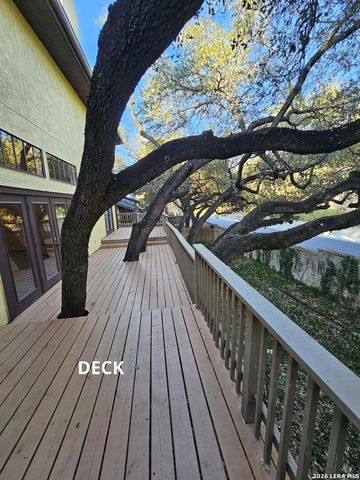 7 Donore SQ, San Antonio, TX 78229