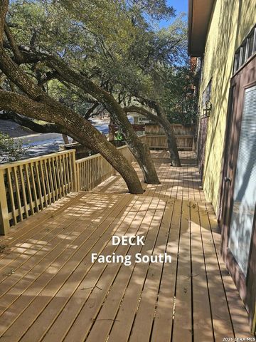 7 Donore SQ, San Antonio, TX 78229