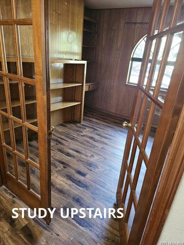 7 Donore SQ, San Antonio, TX 78229