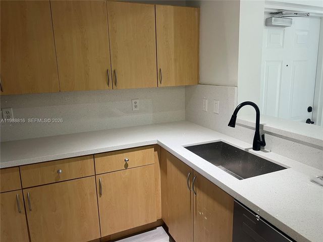 6420 NW 114th Ave 1323, Doral, FL 33178