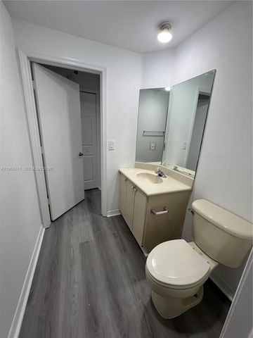 6420 NW 114th Ave 1323, Doral, FL 33178