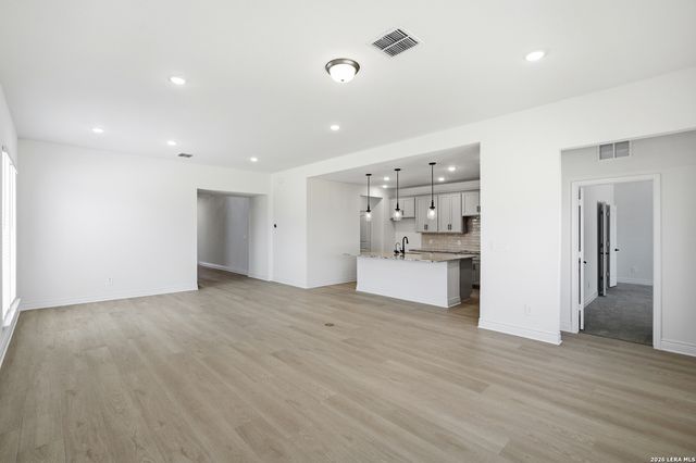1226 BOVINA, San Antonio, TX 78253