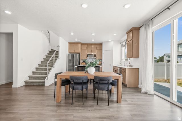858 W WICKHAM DR, Murray, UT 84123