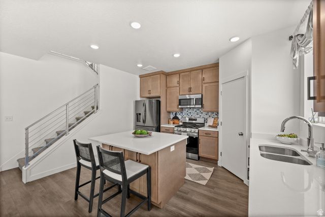 858 W WICKHAM DR, Murray, UT 84123