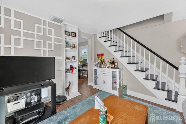 11 Mary Avenue, Fords, NJ 08863