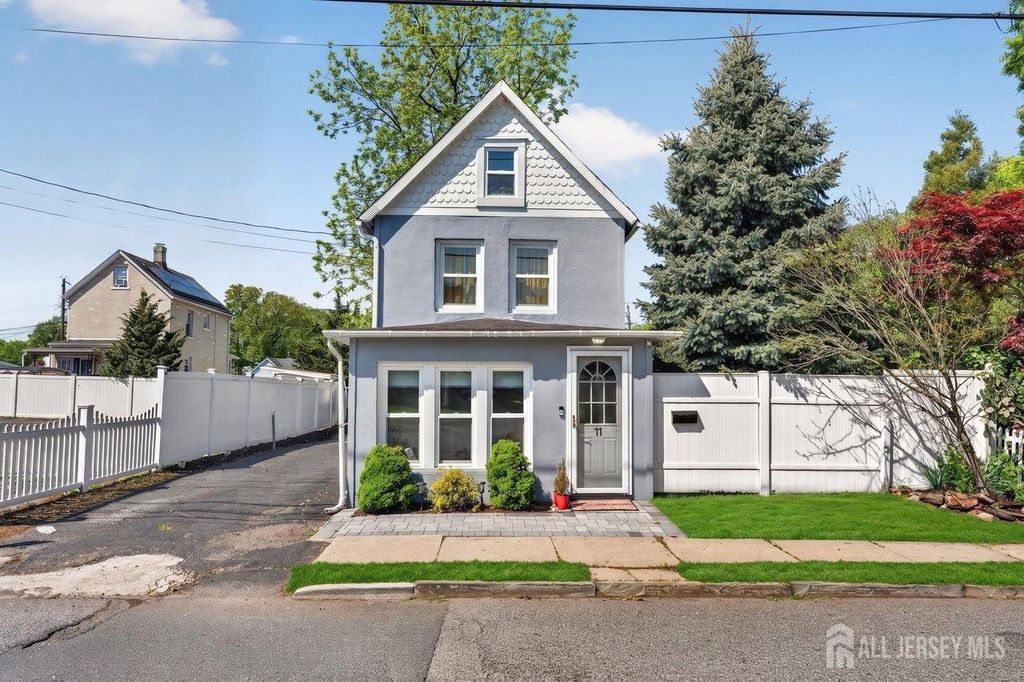 11 Mary Avenue, Fords, NJ 08863