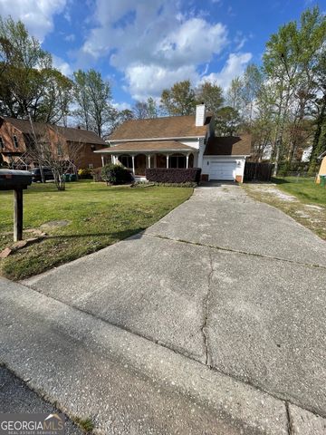 2884 Mountbery Drive, Snellville, GA 30039