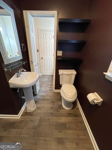 2884 Mountbery Drive, Snellville, GA 30039