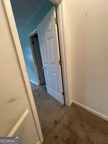 2884 Mountbery Drive, Snellville, GA 30039