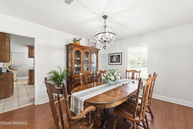 7711 Main Highway, St. Martinville, LA 70582