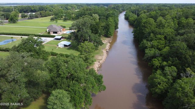 7711 Main Highway, St. Martinville, LA 70582