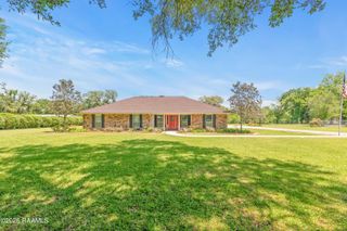 7711 Main Highway, St. Martinville, LA 70582