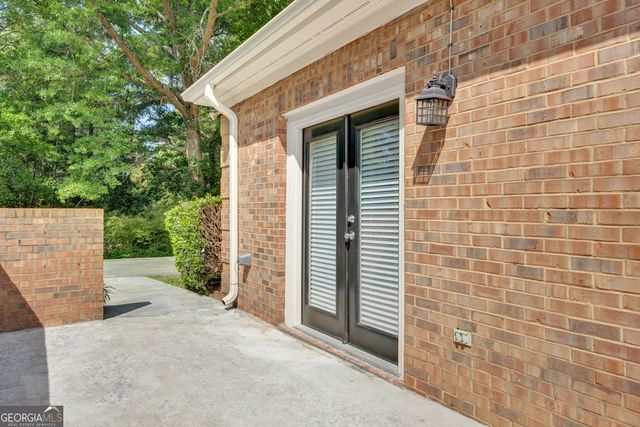1465 Big Bear Cove NE, Conyers, GA 30012