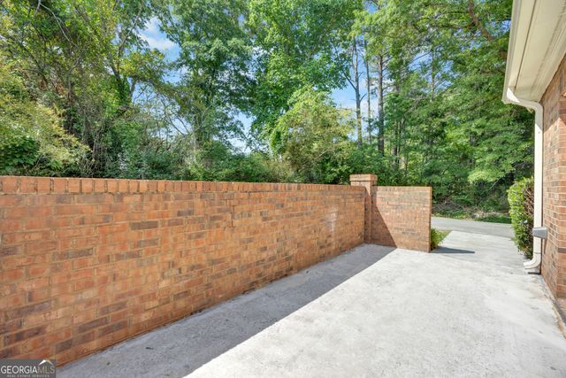 1465 Big Bear Cove NE, Conyers, GA 30012