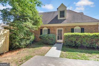 1465 Big Bear Cove NE, Conyers, GA 30012