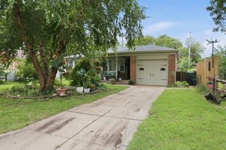2857 S Larkin Dr, Wichita, KS 67216