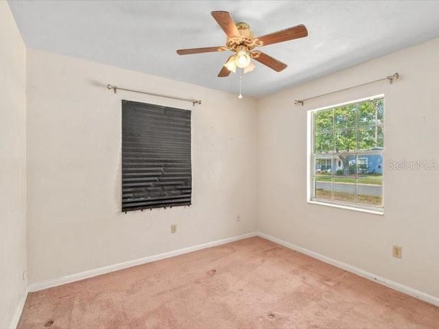 5823 NW 26TH STREET, Gainesville, FL 32653