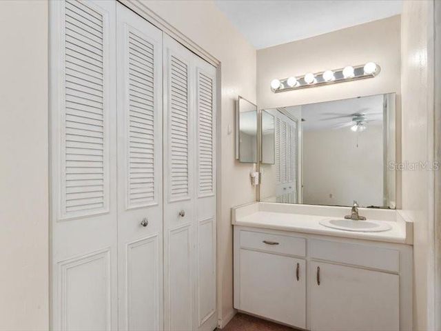 5823 NW 26TH STREET, Gainesville, FL 32653