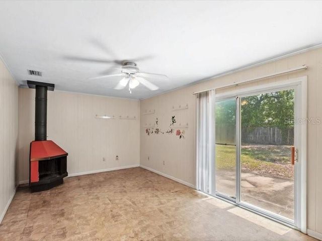 5823 NW 26TH STREET, Gainesville, FL 32653