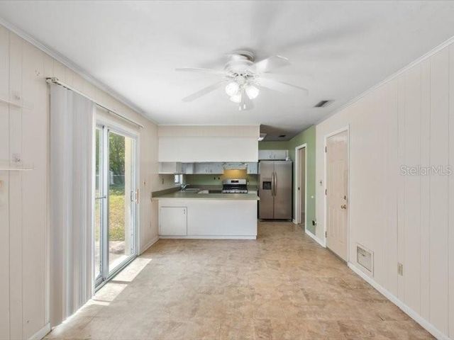 5823 NW 26TH STREET, Gainesville, FL 32653