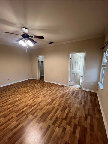 2545 Las Brisas St, Corpus Christi, TX 78414