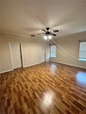 2545 Las Brisas St, Corpus Christi, TX 78414