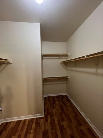 2545 Las Brisas St, Corpus Christi, TX 78414