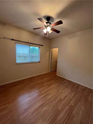 2545 Las Brisas St, Corpus Christi, TX 78414