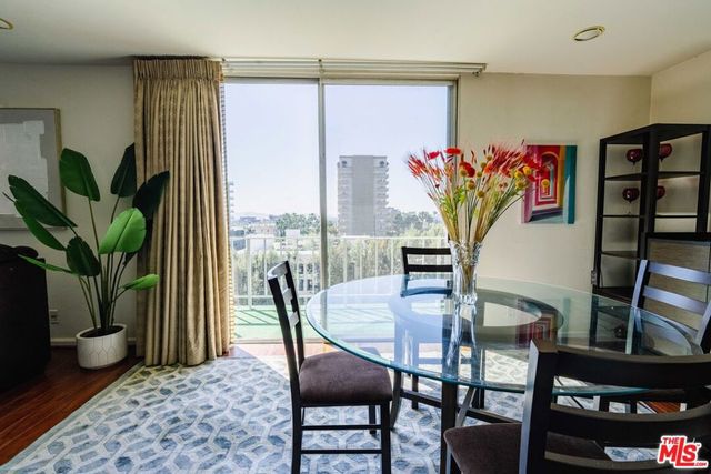 100 S Doheny Drive 711, Los Angeles, CA 90048